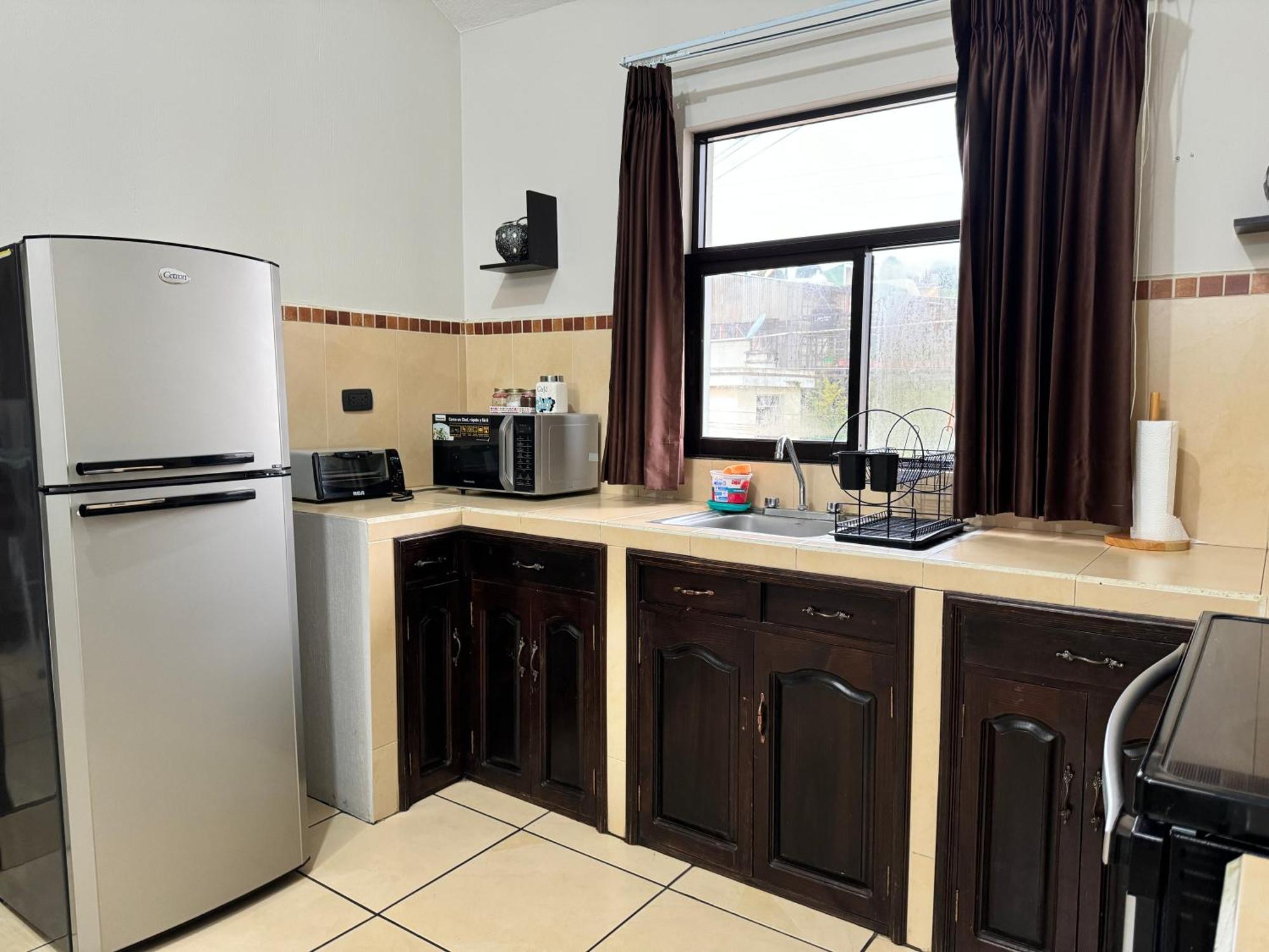 Apartament Amplio Apartamento, En Colonia Cerezos, Tercer Nivel Quetzaltenango Zewnętrze zdjęcie